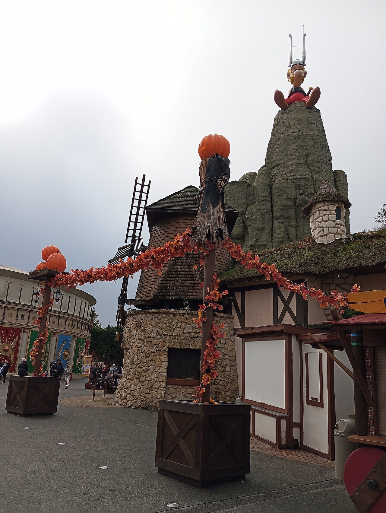 Affluence Parc Astérix : quand y aller sans la foule ?