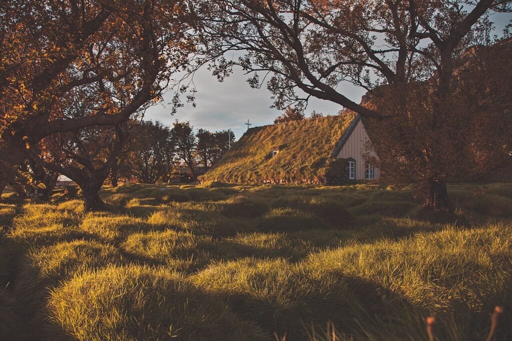Hofskirkja : découvrez cette église unique en Islande